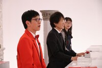 「笑いの総合格闘技！千原ジュニアの座王 聖夜の細身センスメガネSP」のワンシーン