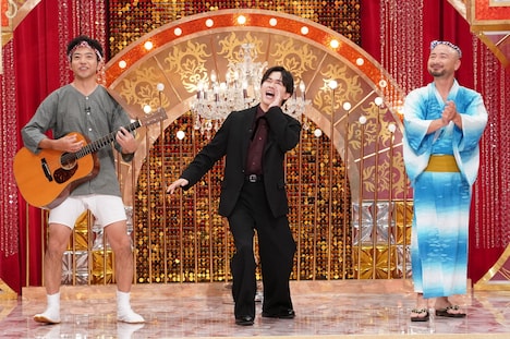 左からどぶろっく森、鈴木福、どぶろっく江口