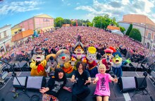 ヤバイTシャツ屋さん