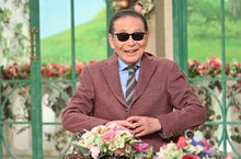 「徹子の部屋」に年末恒例ゲストとして出演するタモリ