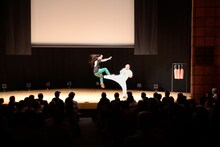 2024年の単独ツアー「“15年に1度の東名阪ツアー+北海道・福岡”トム・ブラウン単独ライブ2024『たろう7』」より、トム・ブラウン（撮影：高月清司）