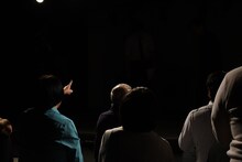 ザ・ギース尾関が証明に頭をぶつけたのを見逃さない永野