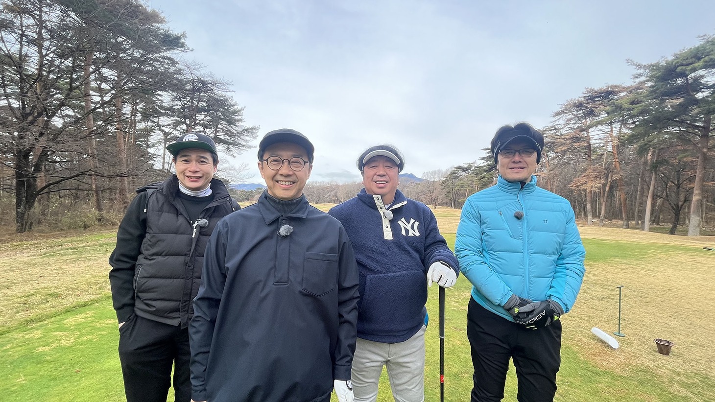 左から平成ノブシコブシ吉村、おぎやはぎ矢作、バナナマン日村、土田晃之