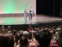 ロサンゼルスで単独公演に臨んだサンドウィッチマン