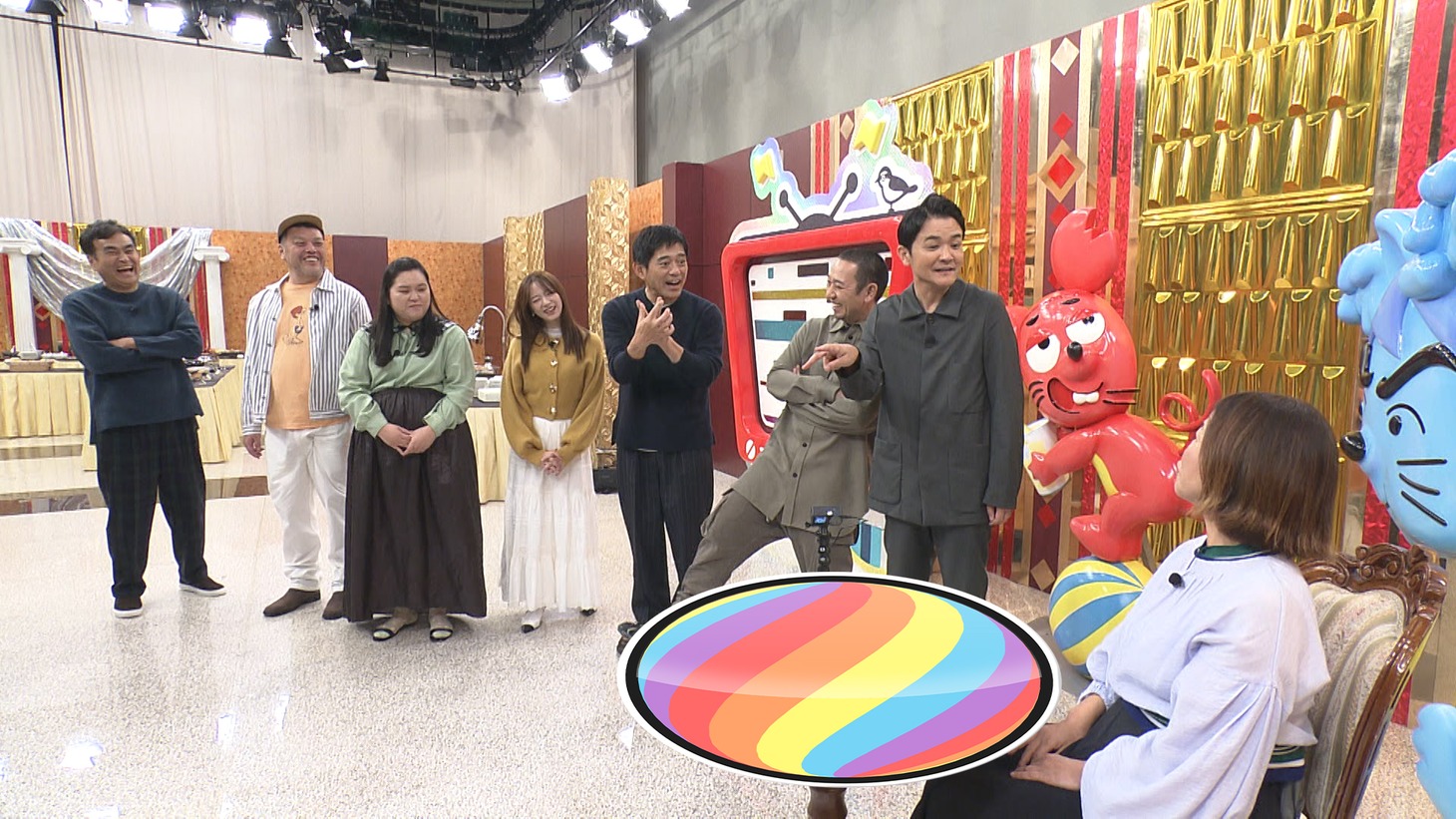 「テレビ千鳥」の「一周だけバイキング!!」のワンシーン