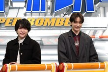 左から、西畑大吾、小関裕太