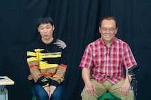 審査員のネルソンズ岸、COWCOW善し