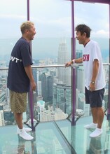 左からライセンス井本、ダウンタウン浜田