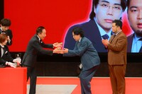 特別賞を受賞した令和ロマン