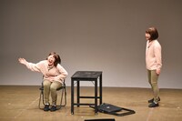 ネタを披露するAマッソ