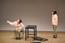 ネタを披露するAマッソ