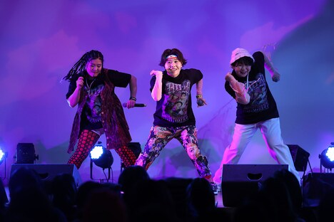 初のファンミーティングを開催したMyM