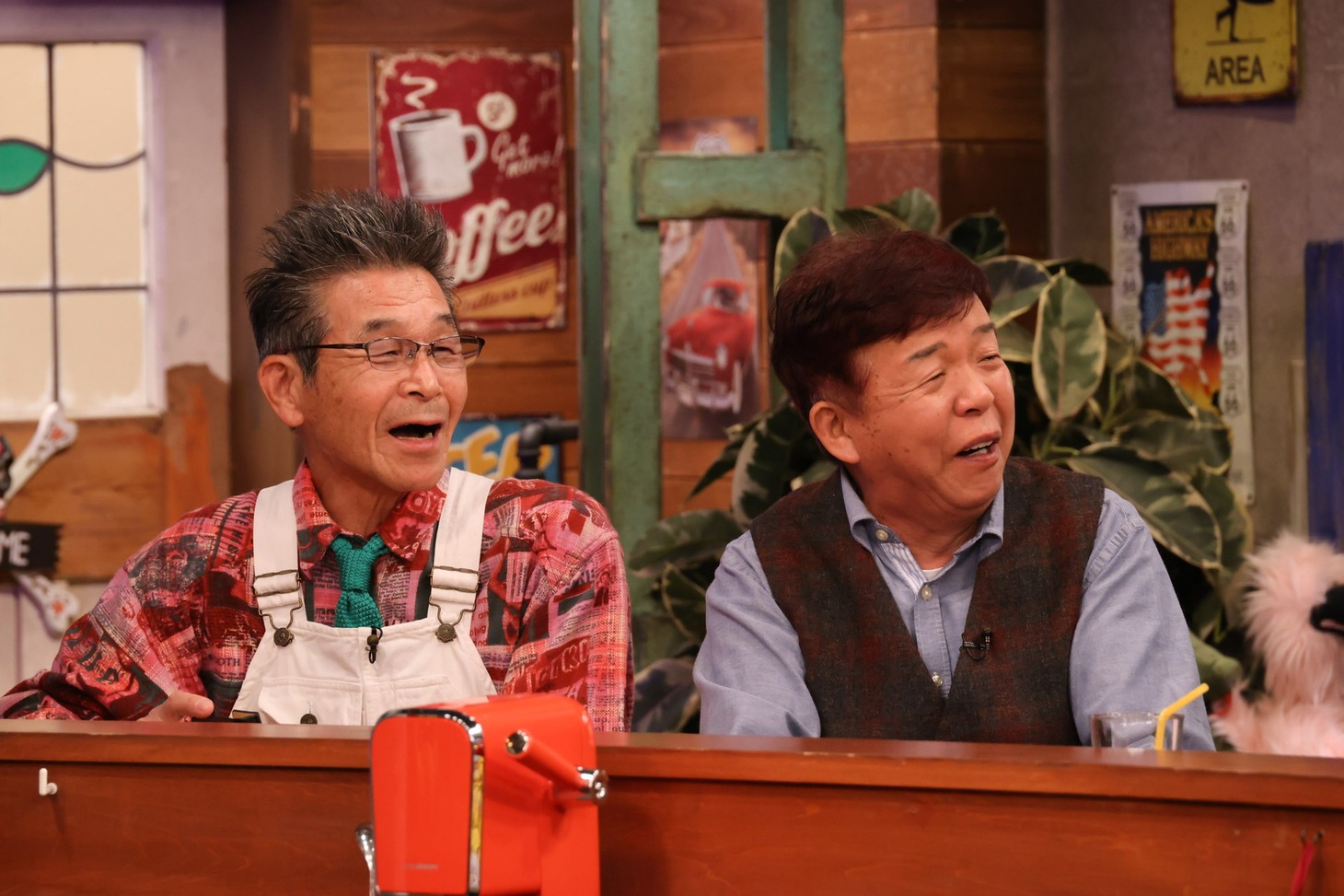 左から間寛平、村上ショージ