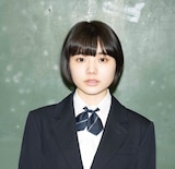 中山ひなのが演じる山田ちえ。気が弱く自分の意思を表せない