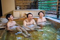 「有吉弘行の故郷に帰らせていただきます。～やっぱり宮島が大好きなんだなぁ～」より