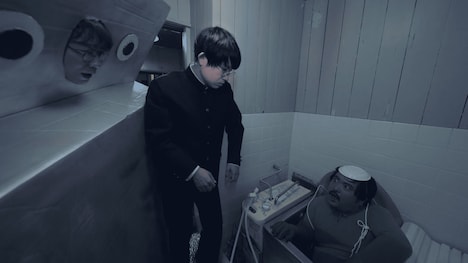 「S区の奇妙な人々」より