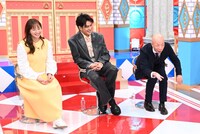 左から、藤本美貴、北村一輝、バイきんぐ小峠