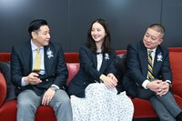 「ミステリープラネット」MCのチョコレートプラネットと佐々木希