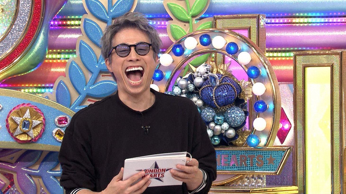 「ロンドンハーツ」の「格付けしあう女たち」に出演するロンドンブーツ1号2号・田村淳