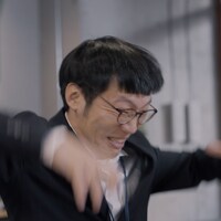 「集中泥棒」の「カタカタ」編のワンシーン