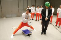 「マンゲキマインドマッチ ～若手芸人心理王決定戦～」のワンシーン