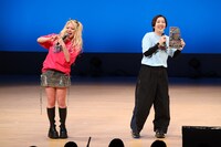 2月11日に行われた「オールマンゲキ」イベントに出演するエルフ