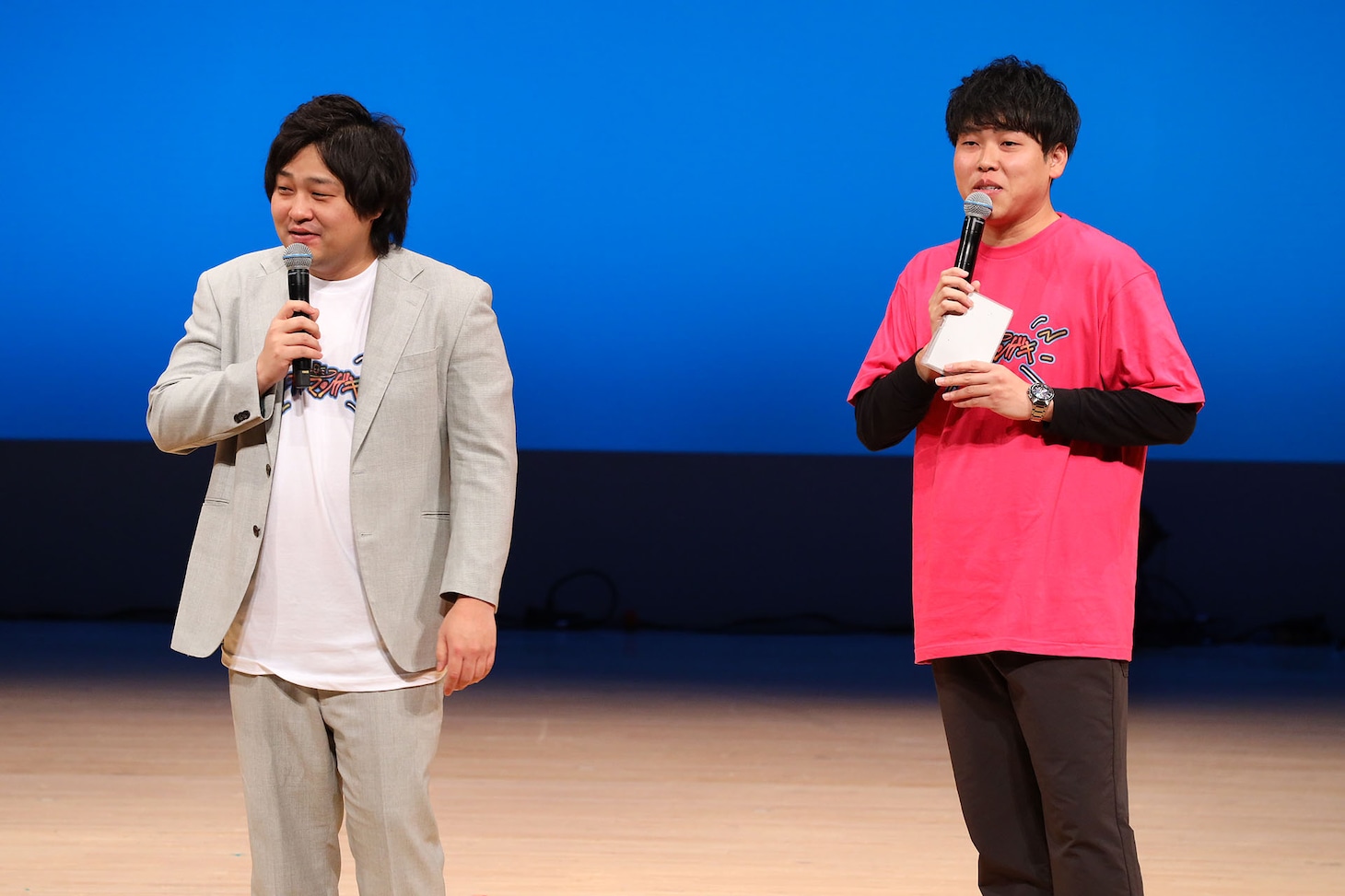 2月11日に行われた「オールマンゲキ」イベントに出演するダブルヒガシ