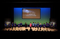 「オールマンゲキ」第一部より、「ストーリーテラー谷口おさむ」の様子