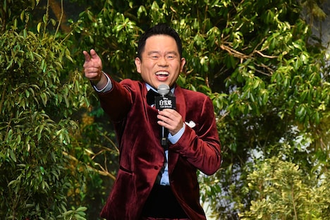 7人のこびとの“おこりんぼ”役を務めるダイアン津田