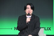 「Netflixラインナップ発表会『Next on Netflix 2025』」に出席した佐久間宣行