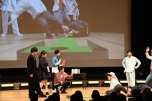 「ホールインワンシュー」でスプレーの噴射口を上にしてしまう9番街レトロ京極