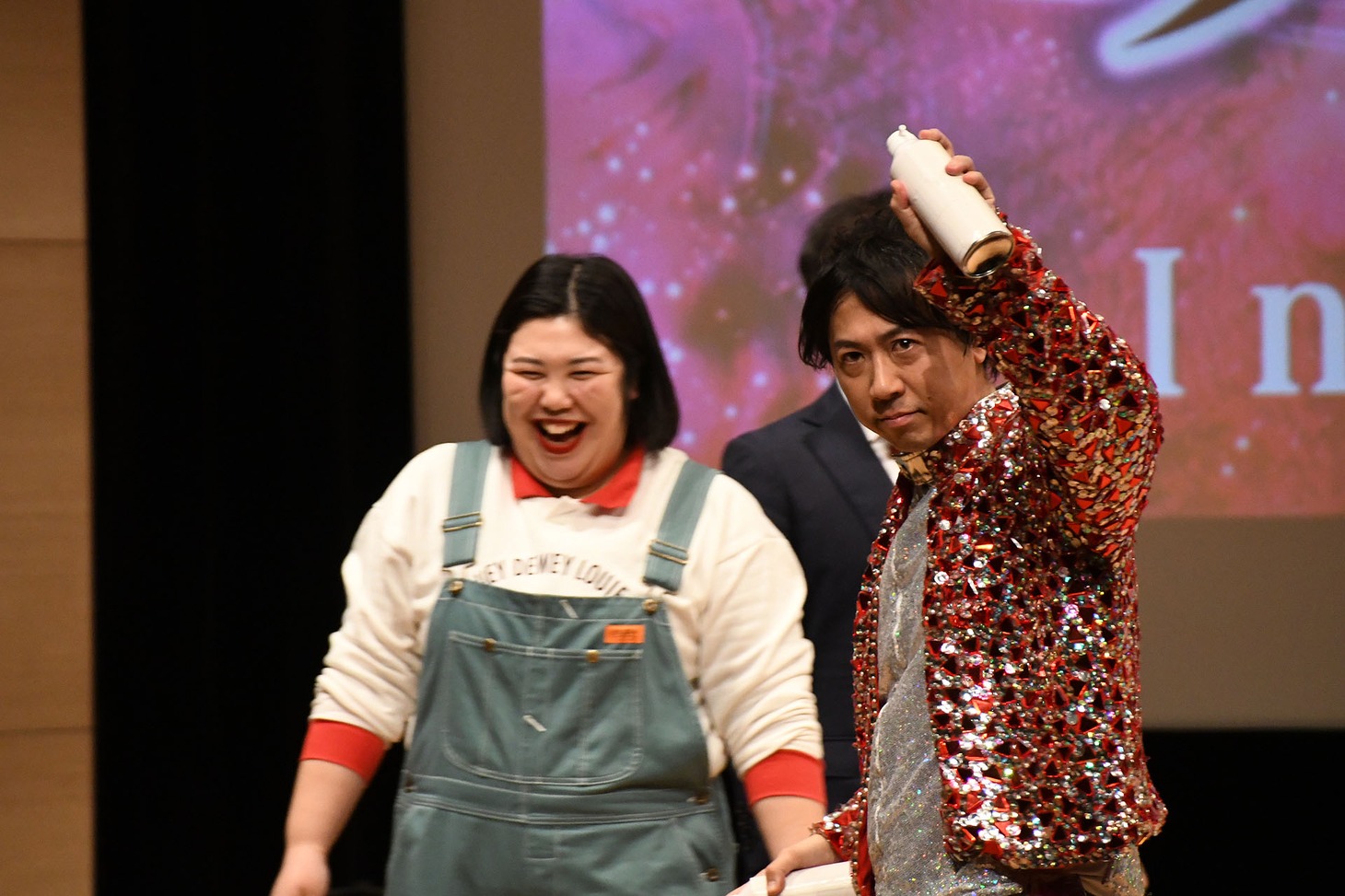 見事に「シューシューティッシュー」を成功させたヤジマリー。