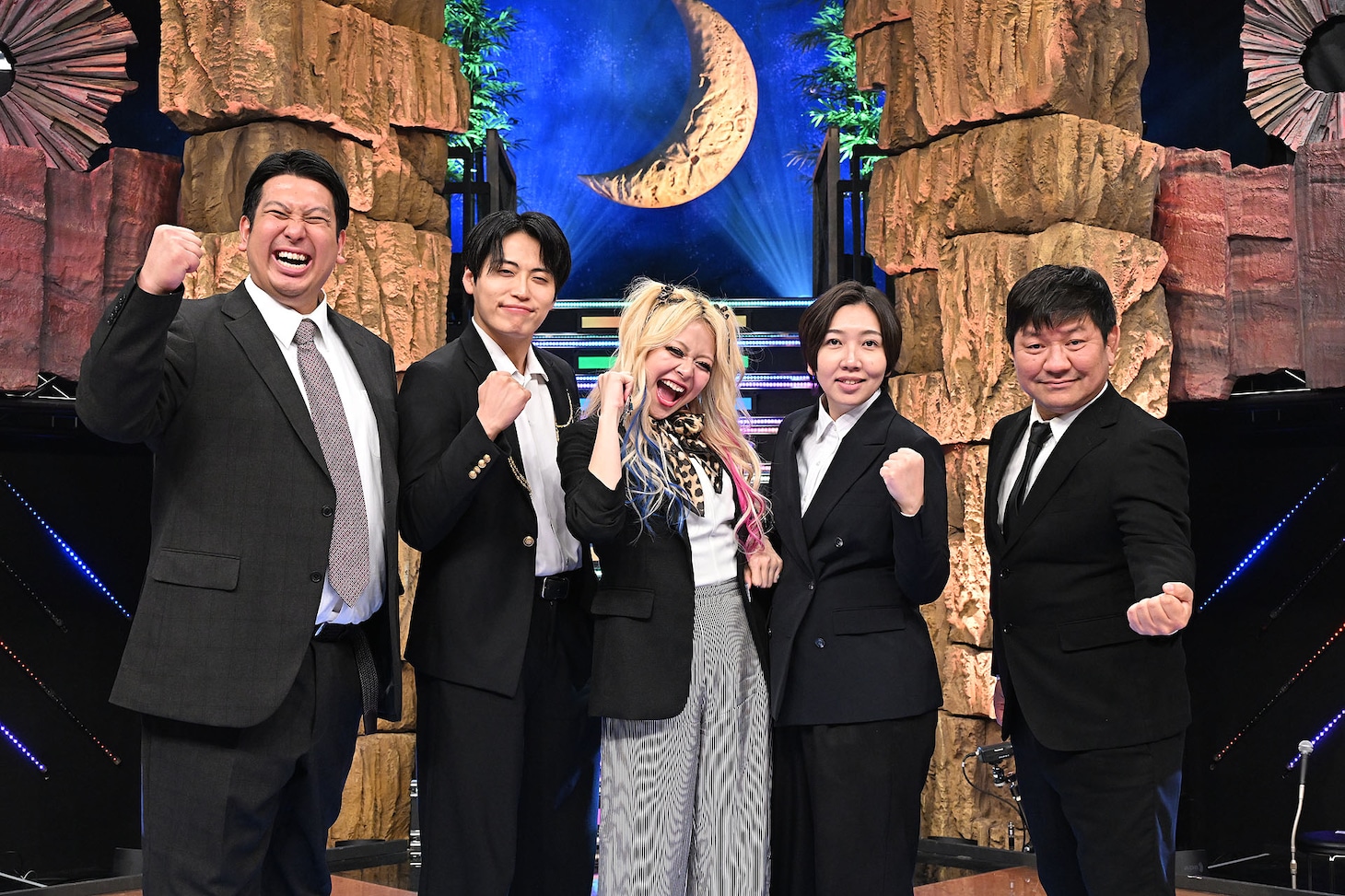 チーム・ゴールドラッシュ（レインボー、エルフ、チャンス大城）