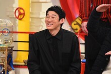 ロングコートダディ堂前