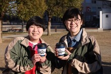 ドラマ「アンサンブル」に出演するにぼしいわし