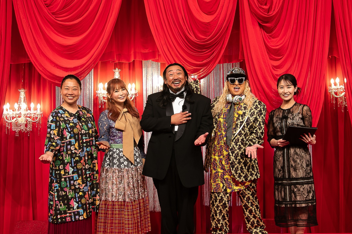 「秋山歌謡祭2025」の出演者たち