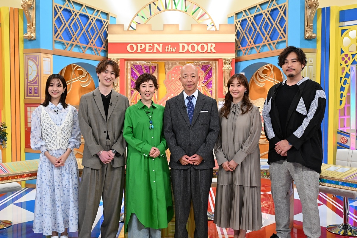 3月8日に放送される特番「知識の扉よ開け！ ドア×ドア クエスト」の出演者たち。この番組が4月にレギュラー化されるが出演者はそのつど変わる