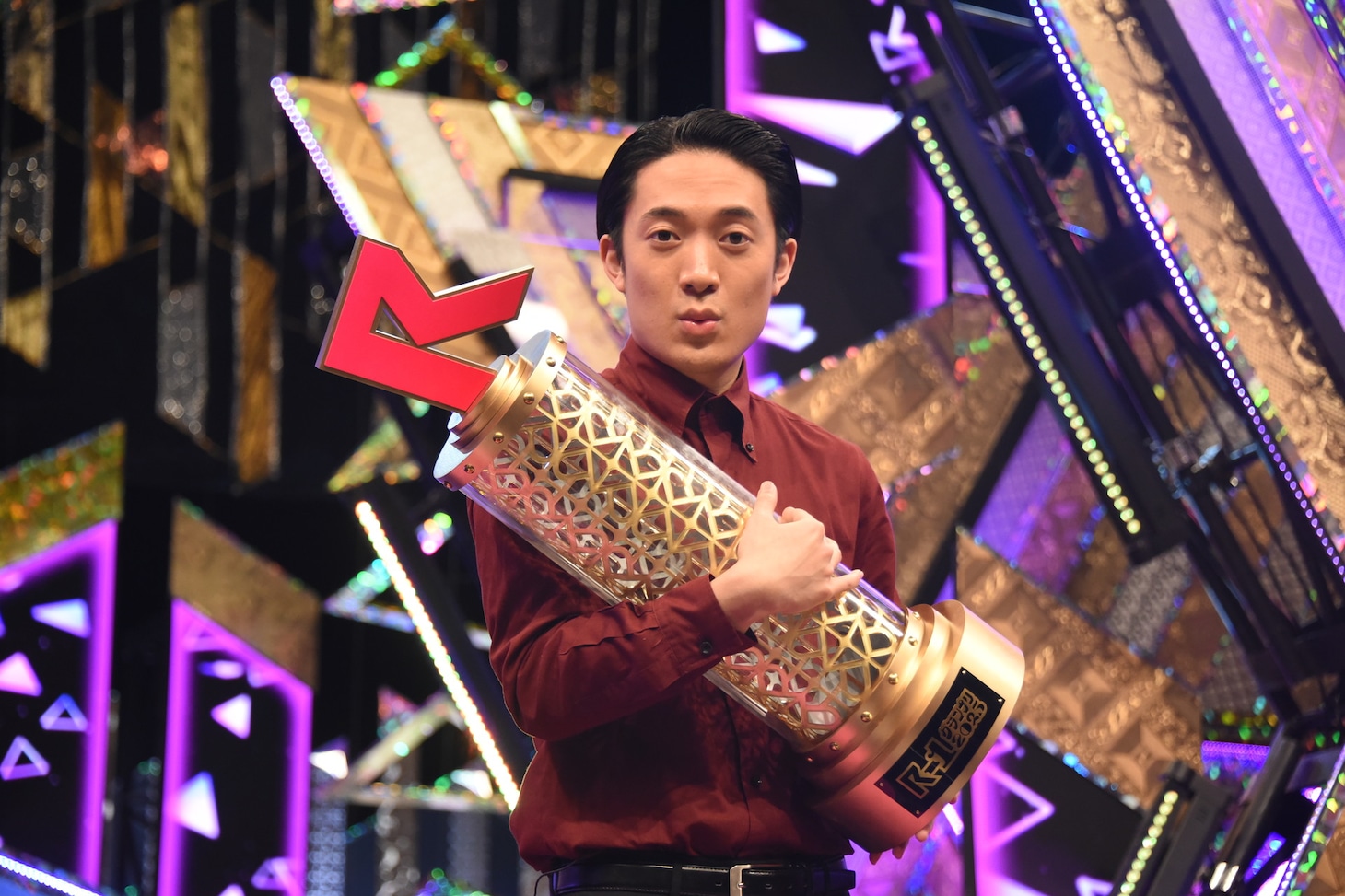 「R-1グランプリ2025」で優勝した友田オレ
