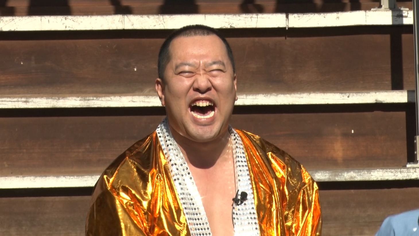 とにかく明るい安村