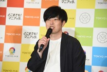 黒いジャケットで現れたグランジ遠山