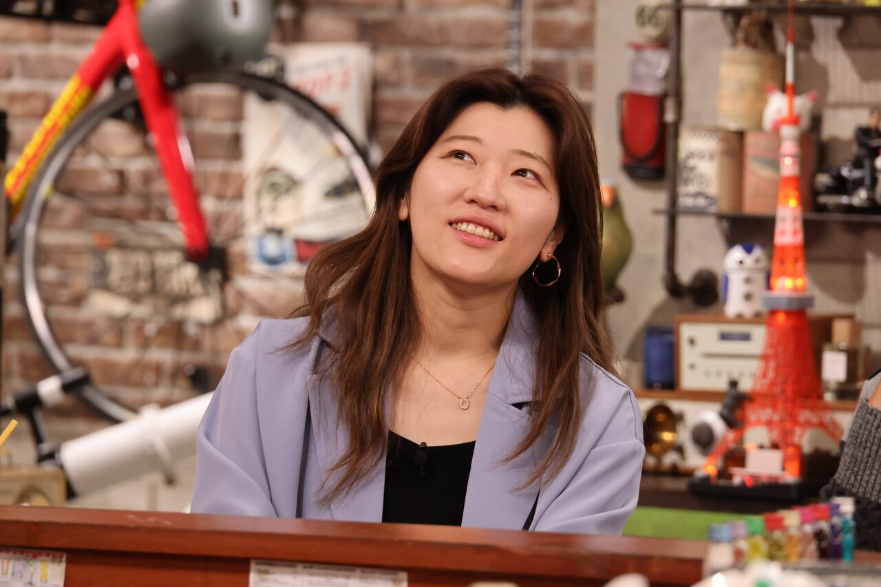 ヒコロヒー「おかべろ」で芸人人生を振り返る、一発ギャグの相談も