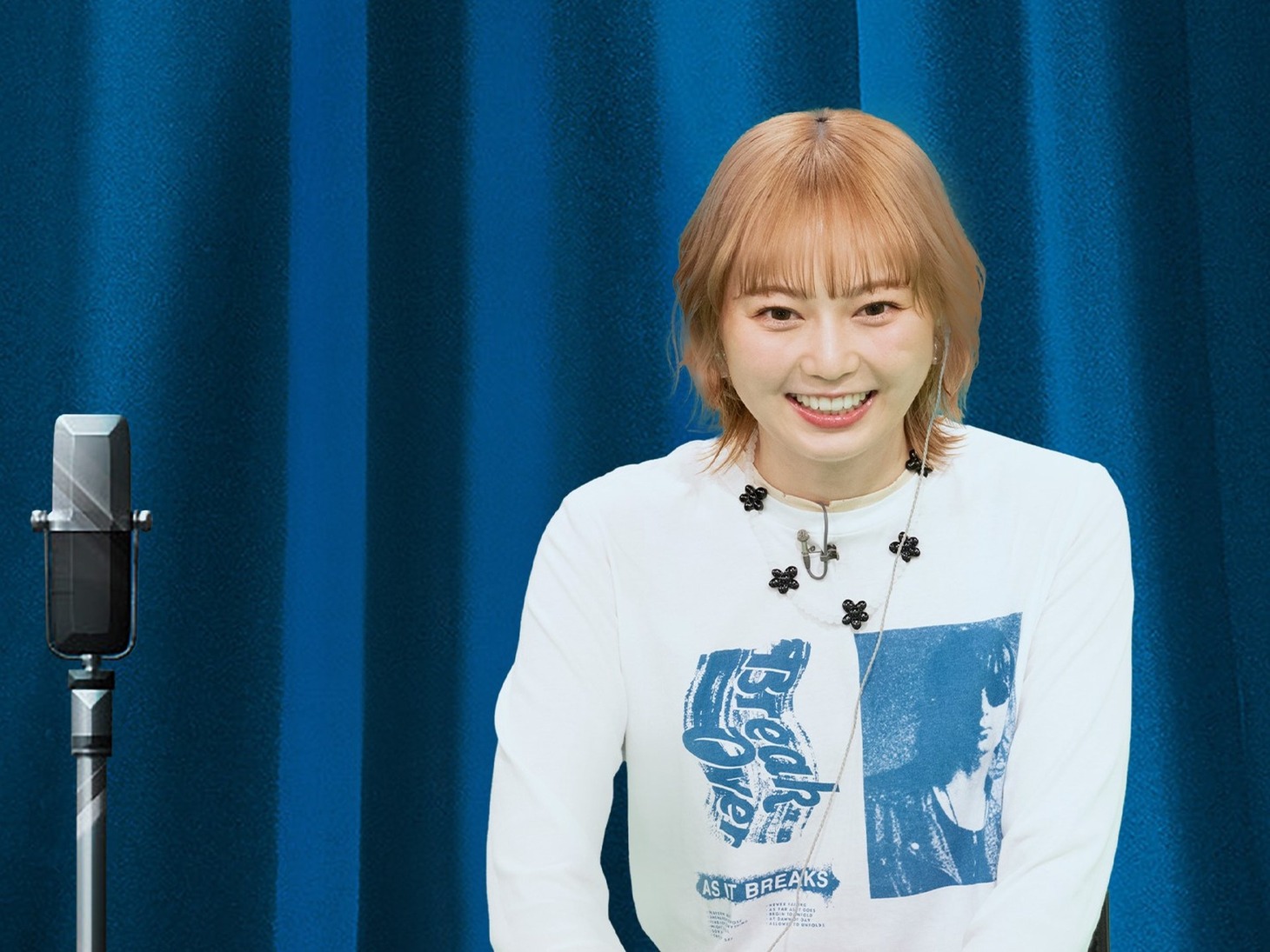 安本彩花