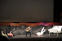 合同コントのワンシーン