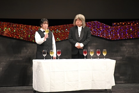 コントを披露するポテトカレッジ