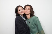 左から広瀬すず、尾野真千子