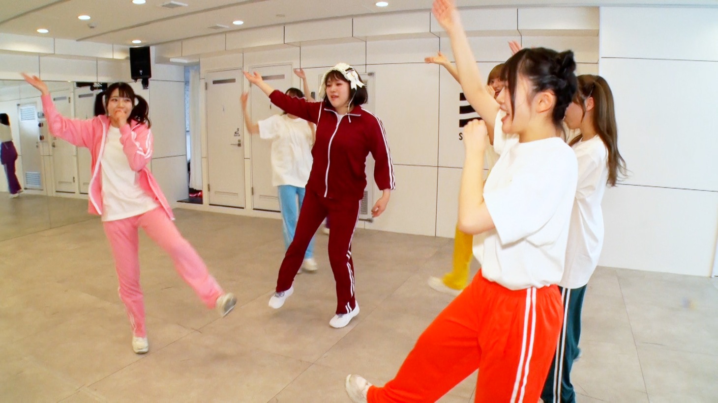 すーぱーぷーばぁー!!に加入する紅しょうが稲田