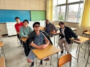 「やさしいやつしか出てないテレビ」のワンシーン