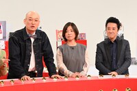 左からみなみかわ、大久保佳代子、大友康平