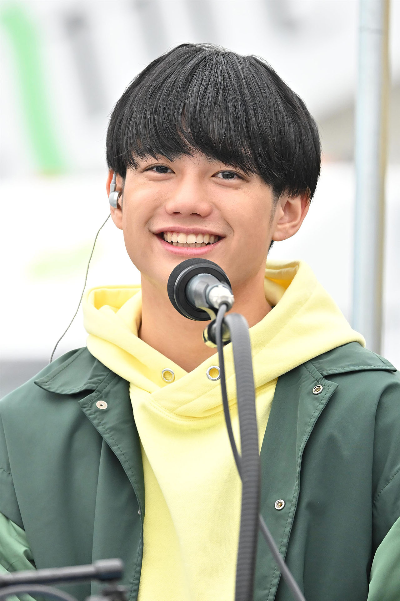 真弓孟之（AmBitious）