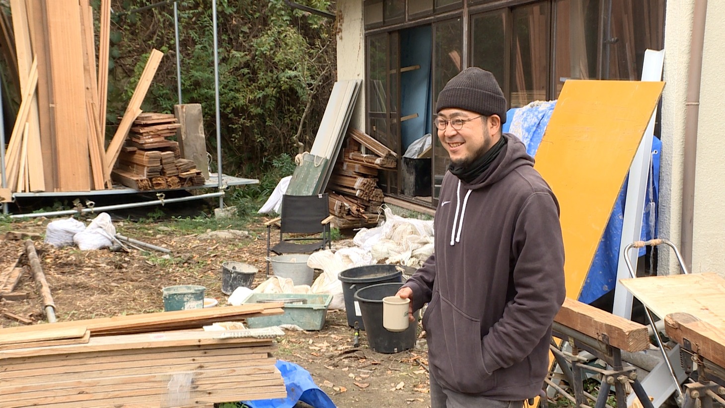 「ザ・ドキュメント 廃屋REBORN」のワンシーン